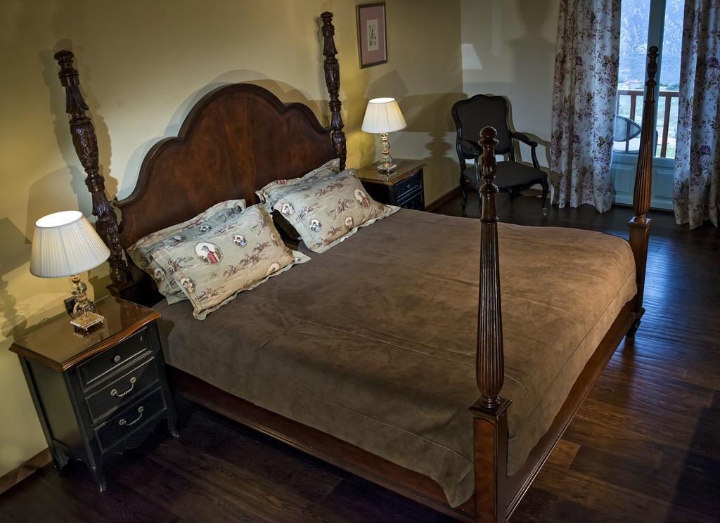 Hotel Aegli Arájova Habitación foto
